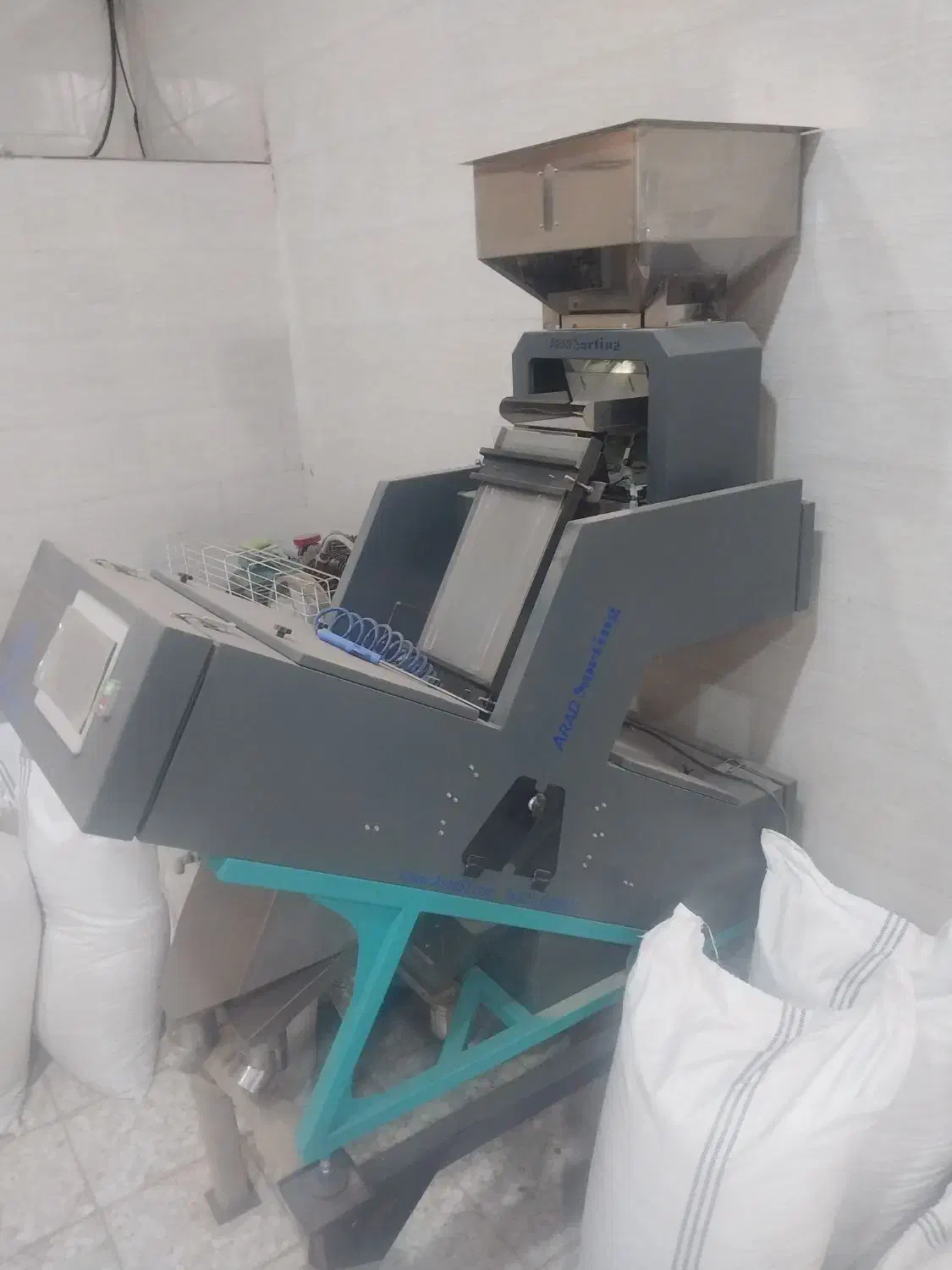 دستگاه سورت لیزری (زرشک پسته و خشکبار)|ماشینآلات صنعتی|بیرجند, |دیوار