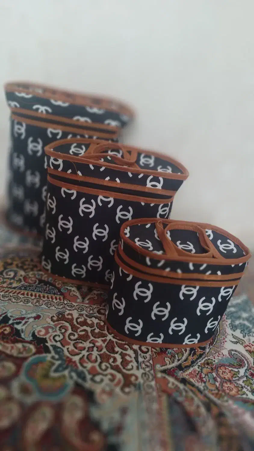 کیف|کیف، کفش، کمربند|تربت جام, حافظ|دیوار