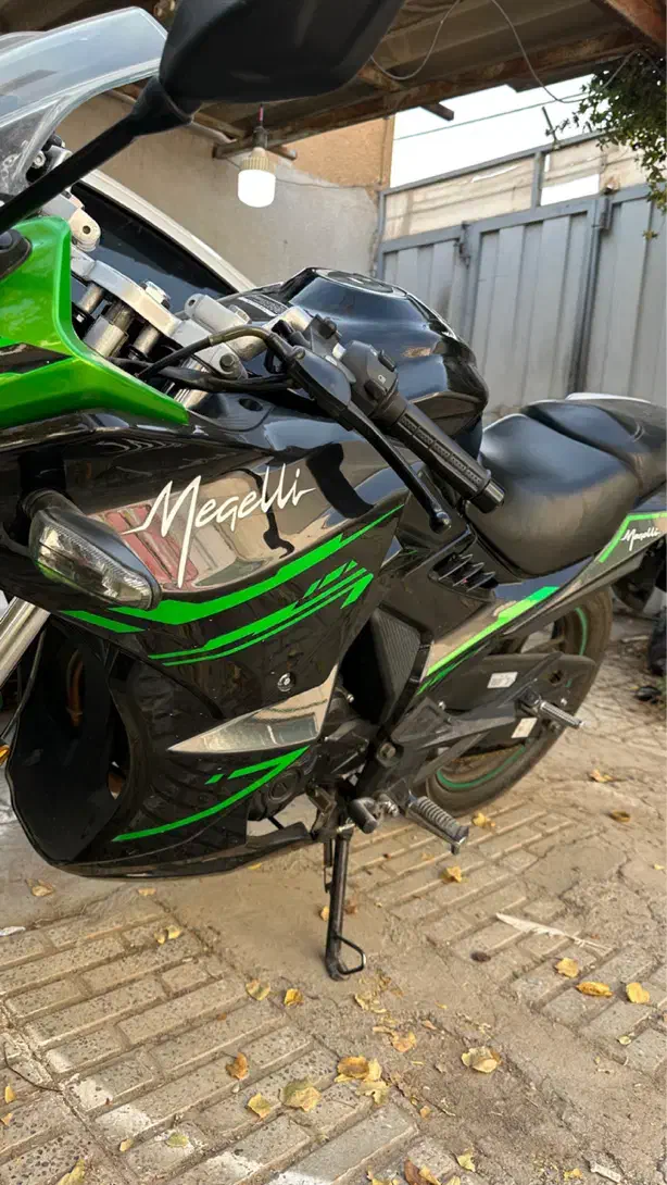 مگلی ۲۰۰R|موتورسیکلت|اصفهان, برازنده|دیوار