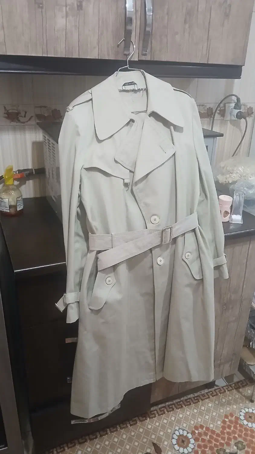 پالتووبارانی کرم خارجی سایز بزرگ|لباس|تهران, امام زاده حسن|دیوار