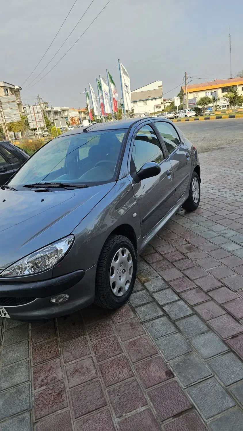 پژو ۲۰۶  مدل ۸۵خوشکل و سالم  فقط یک گلگیر رنگ|خودرو سواری و وانت|سیاهکل, |دیوار