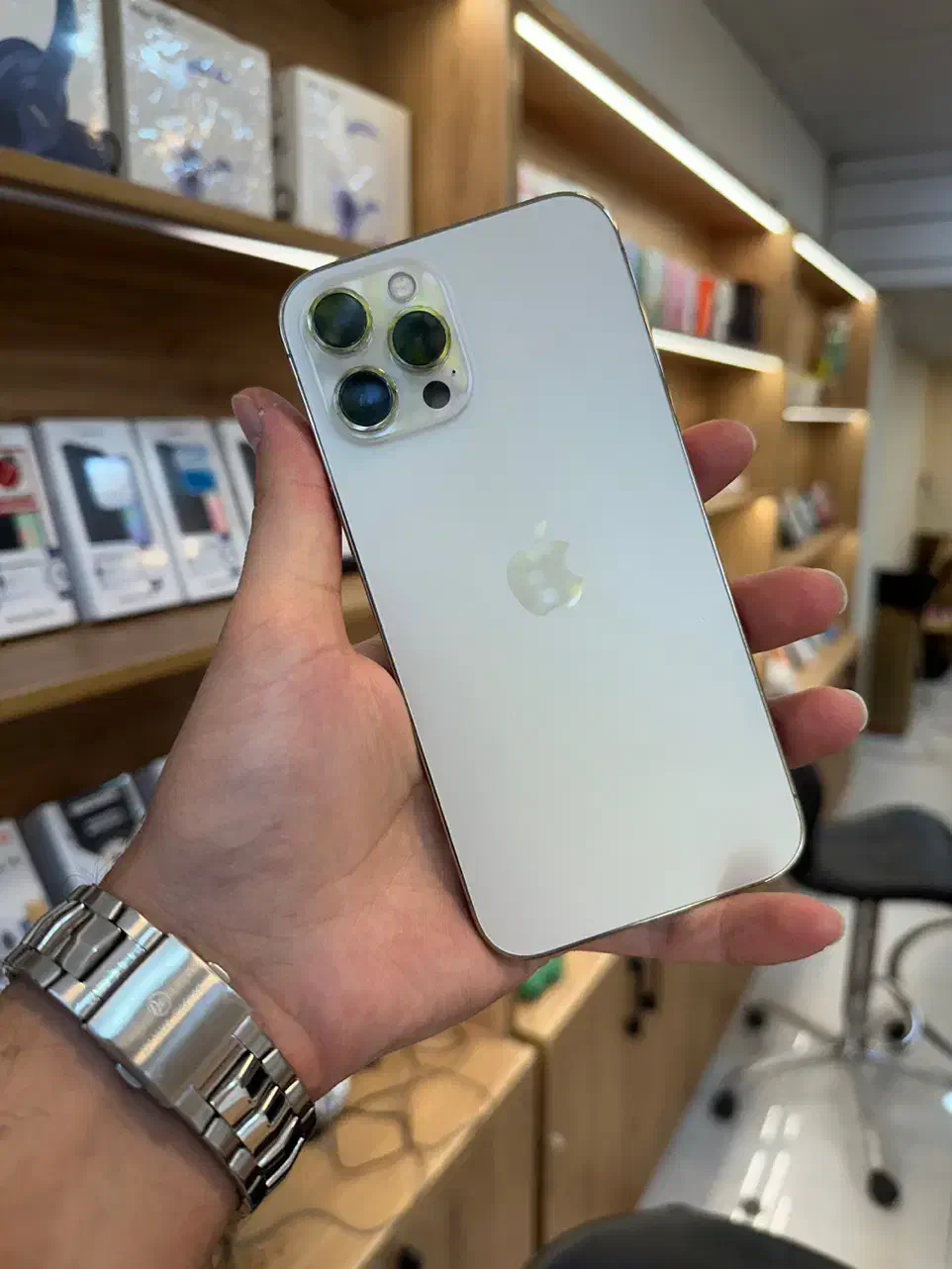 گوشی iphone 12 pro max|موبایل|شیراز, ملاصدرا|دیوار