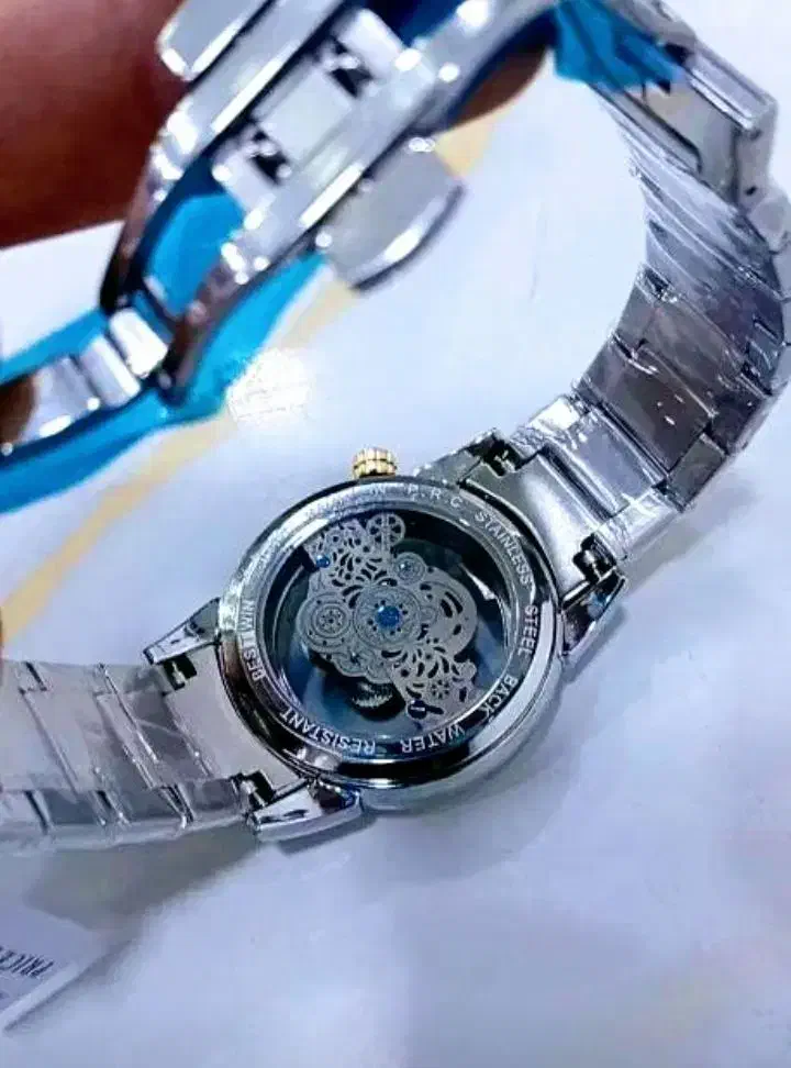 ساعت مچی|ساعت|یاسوج, |دیوار