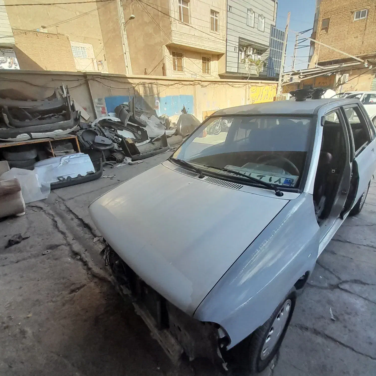 نقاشی اتومبیل|خدمات موتور و ماشین|ورامین, ورامین|دیوار