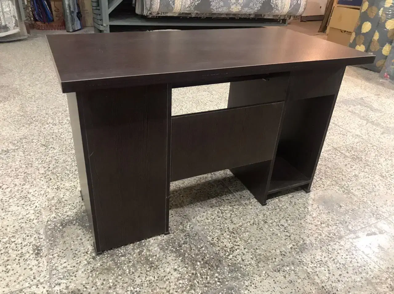 میز تحریر و کامپیوتر|میز تحریر و کامپیوتر|اصفهان, فرح آباد|دیوار