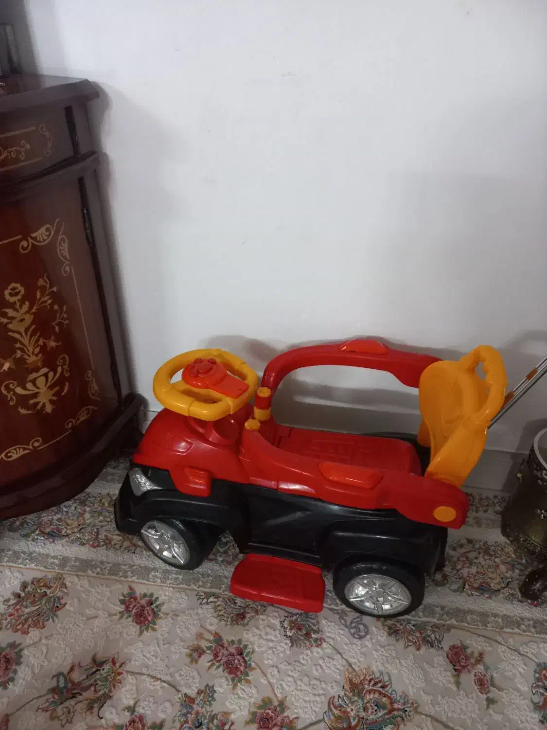 ماشین بازی بچه‌گانه|اسباب‌‌بازی|قم, علی آباد|دیوار