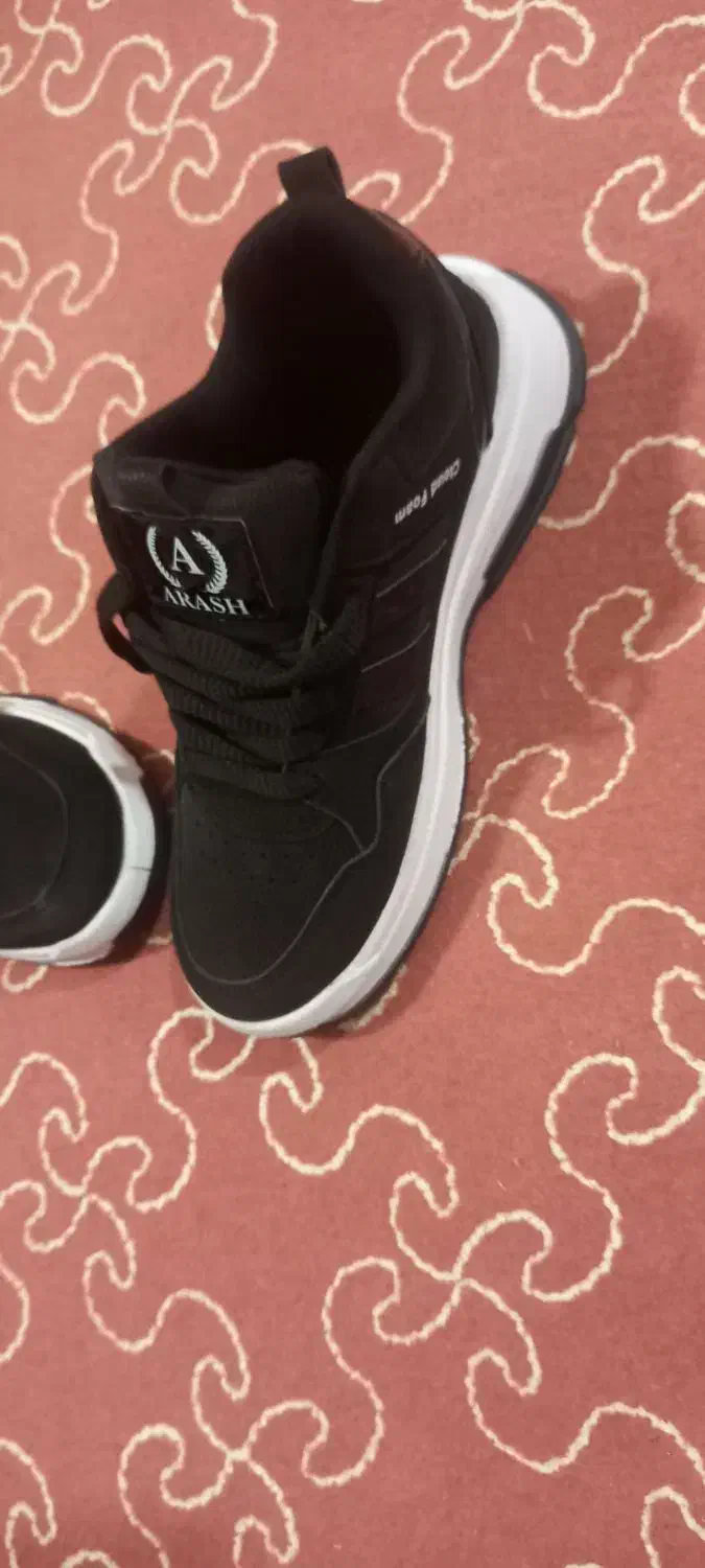 کتونی مردانه و زنانه|کیف، کفش، کمربند|خرمدره, |دیوار