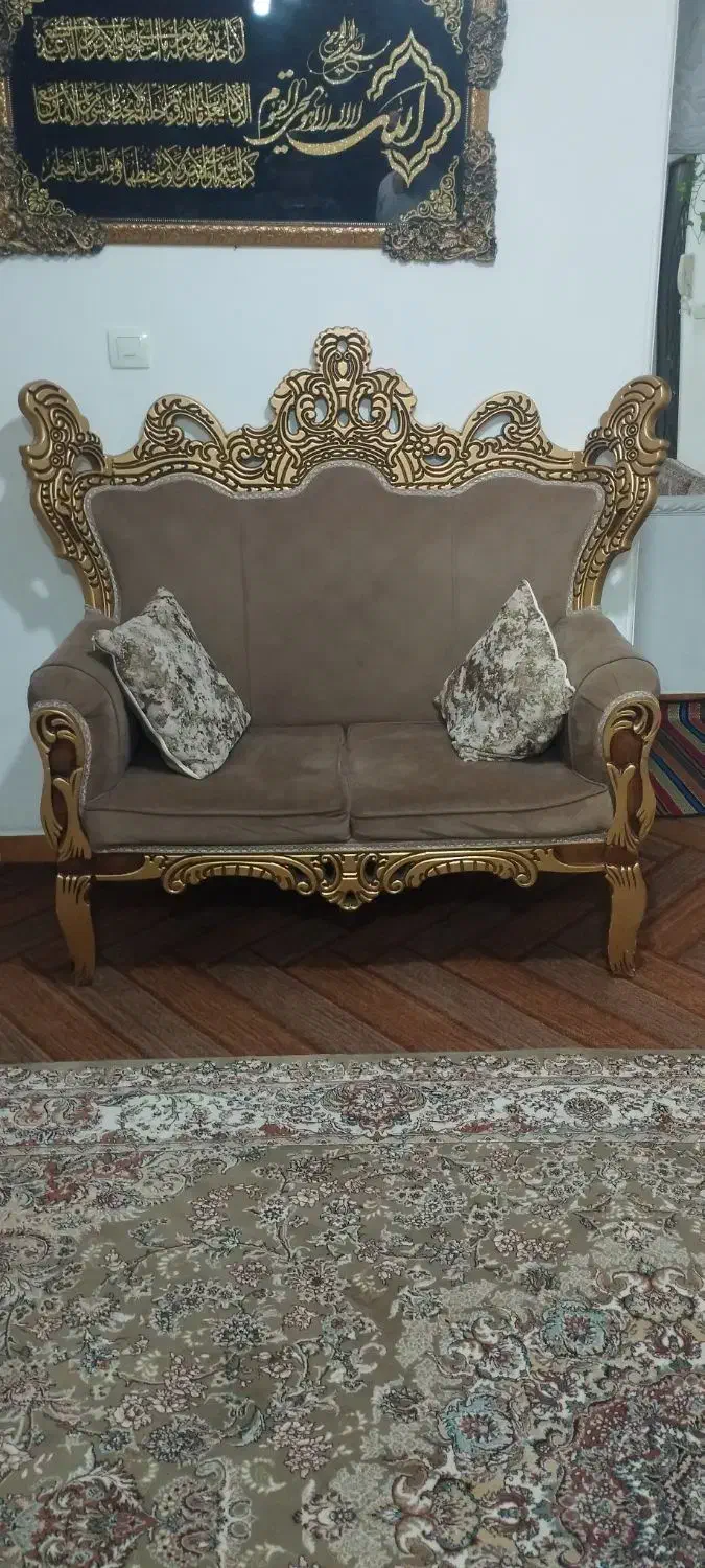یک دست مبل سلطنتی بدون زده وپارگی و  میز و عسلی|مبلمان خانگی و میز عسلی|سنندج, |دیوار