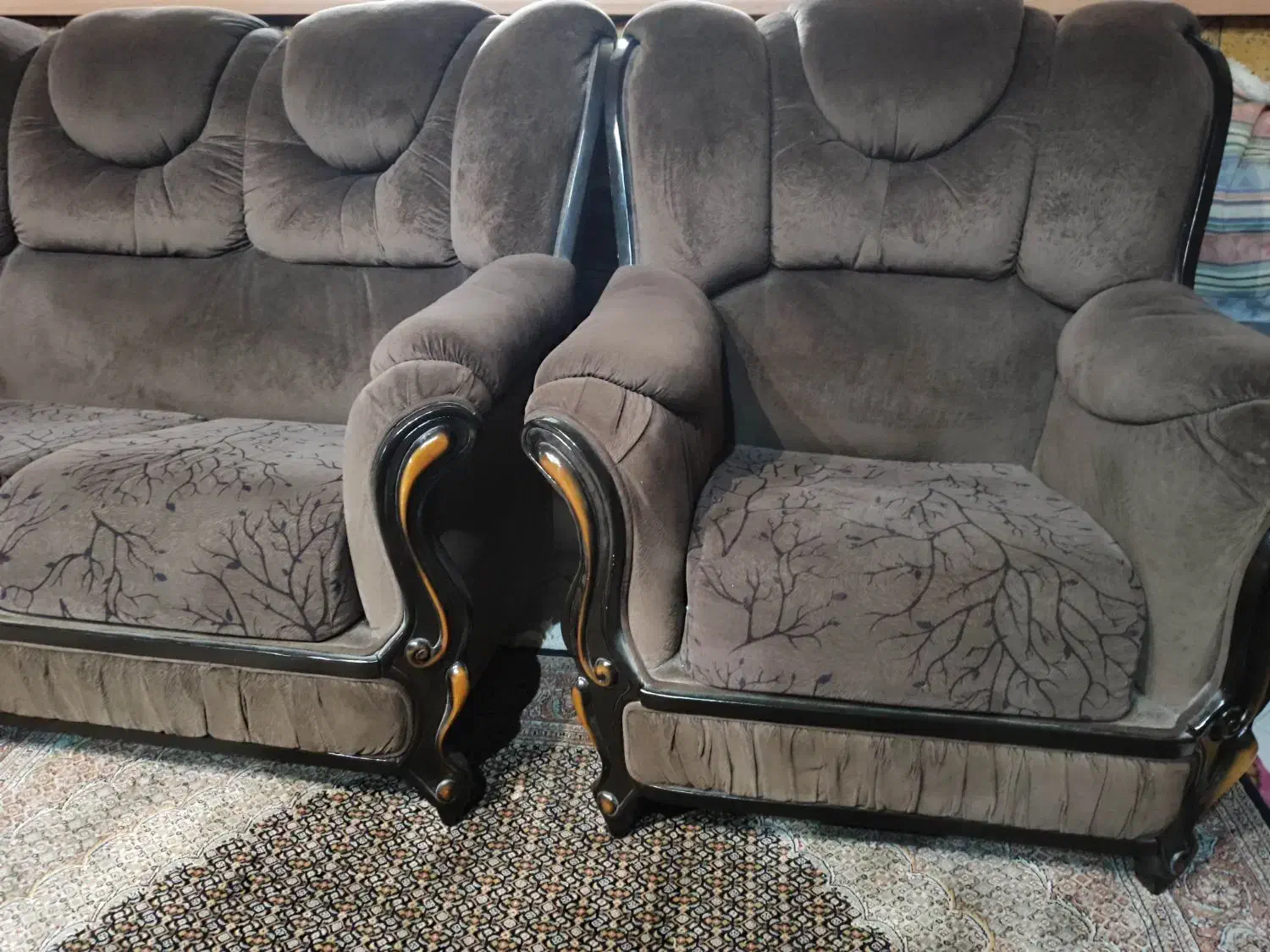 مبل نیم ست راحتی در حد نو|مبلمان خانگی و میز عسلی|کرج, اصفهانیها|دیوار