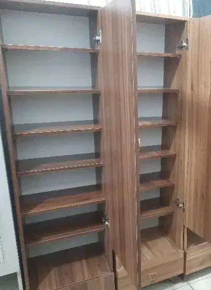 فروش جاکفشی ایستاده آینه دار با کیفیت عالی|جاکفشی، کمد، دراور|اصفهان, کلمان|دیوار