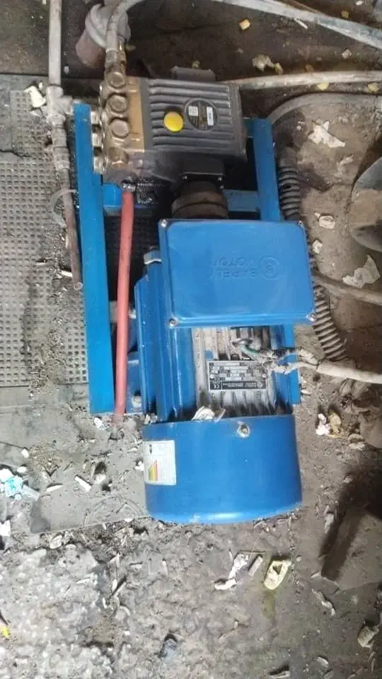 کارواش تک فاز در حد نو آلمانی قیمت ۳۲میلیون|ماشین‌آلات صنعتی|زاهدان, |دیوار