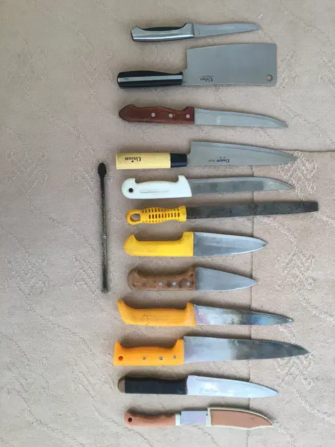 تعدادی چاقوی آشپزخانه|ظروف پخت‌وپز|تهران, کیانشهر|دیوار