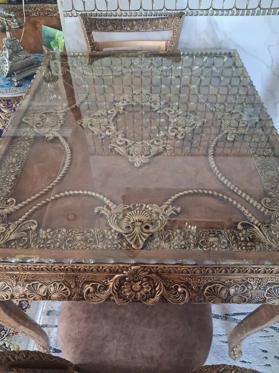 میز و صندلی غذا خوری سلطنتی هندی|میز و صندلی غذاخوری|اسلام‌شهر, زرافشان|دیوار