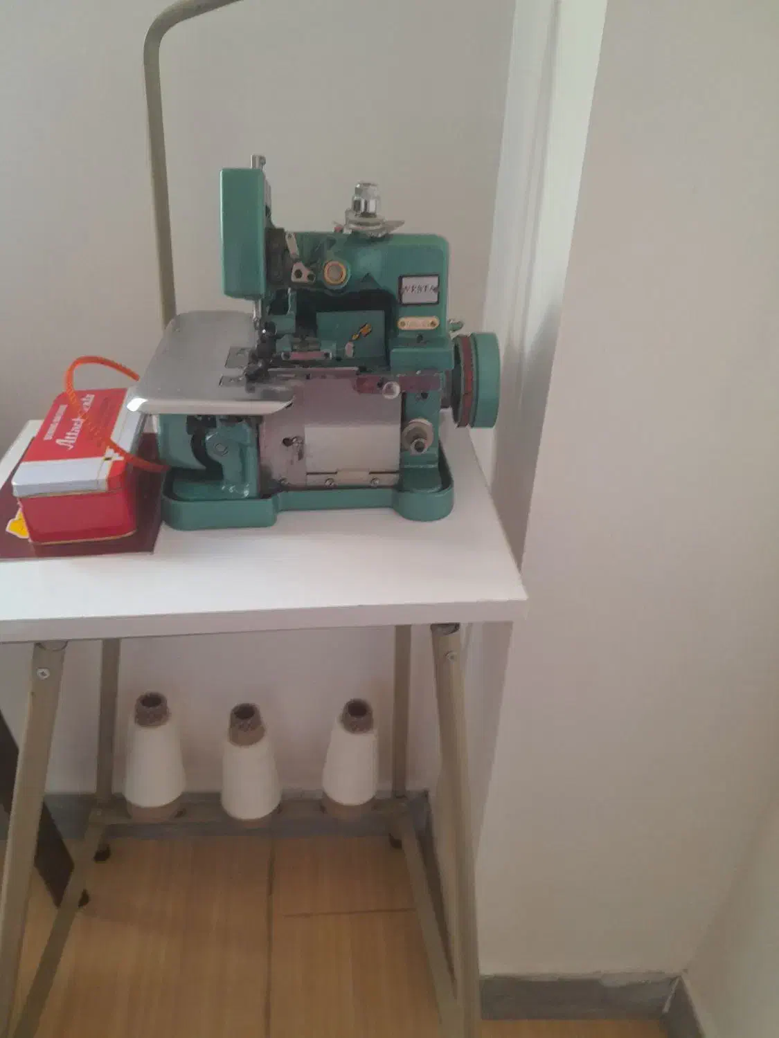 سردوز|چرخ خیاطی و ریسندگی|ماسال, |دیوار