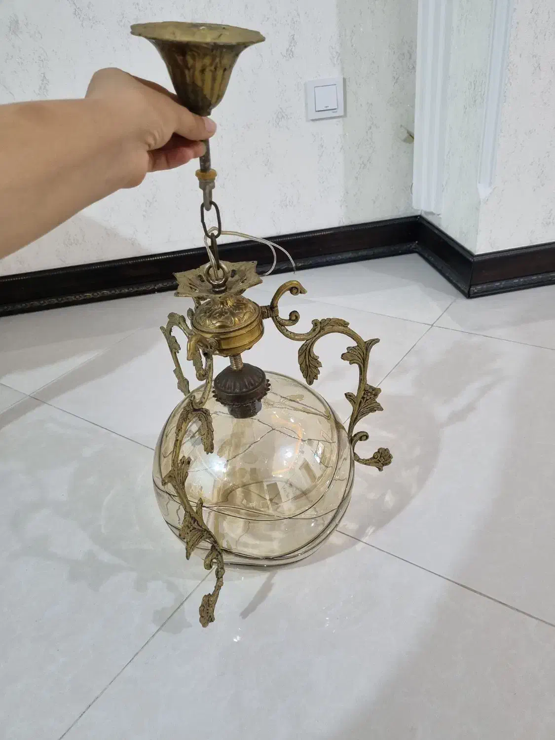 لوستر اتاق خواب یا آشپزخونه|لوستر و چراغ آویز|اسلامشهر, شهرک الهیه|دیوار