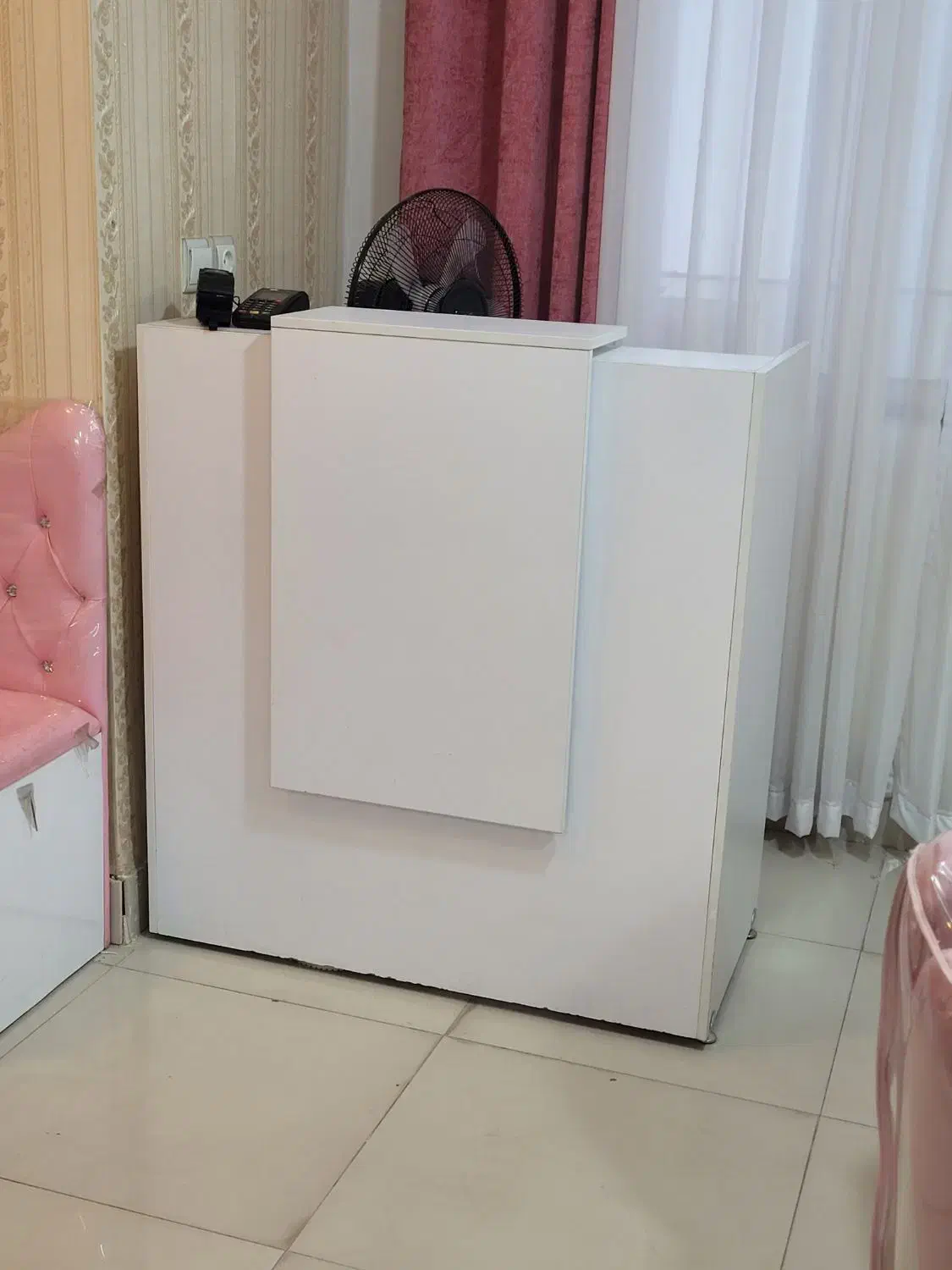 میز کانتر و پاف انتظار|دفتر کار|بروجرد, |دیوار