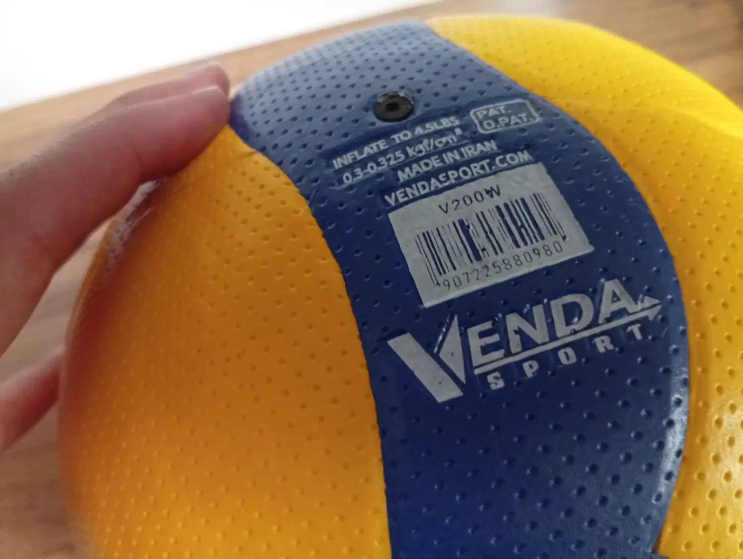 توپ وایبال میکاسا|ورزشهای توپی|سنندج, |دیوار