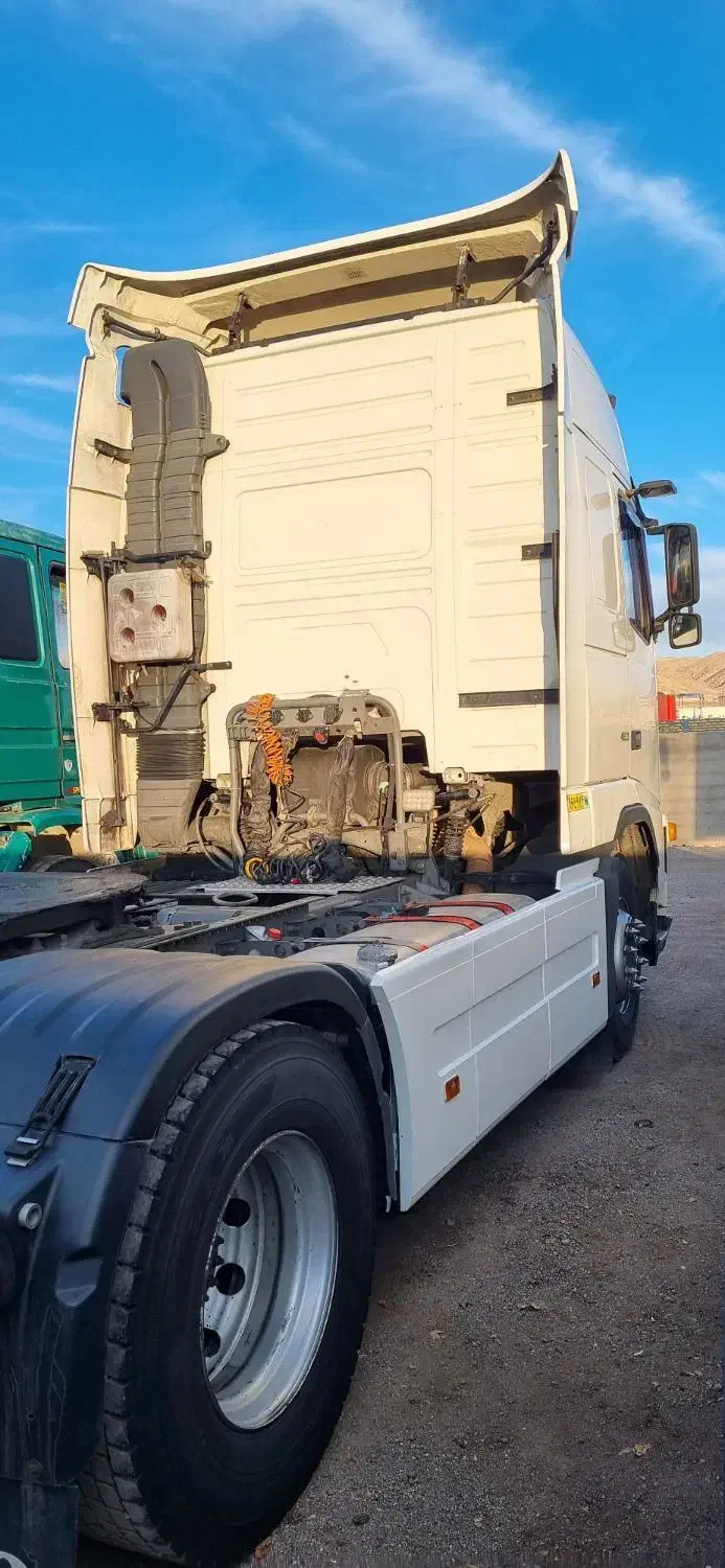 Fh مدل ۸۲|خودرو سنگین|بستان آباد, |دیوار