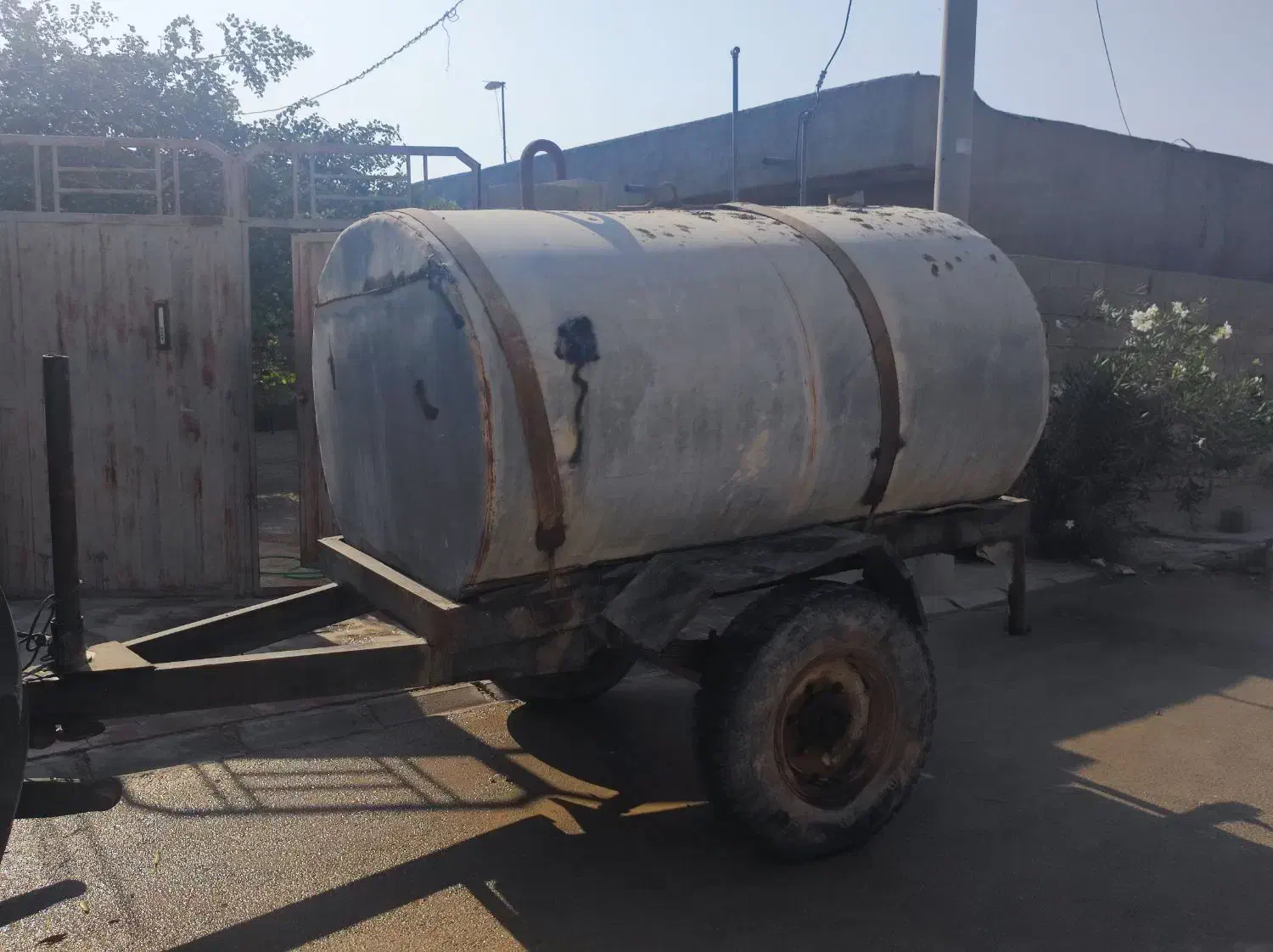 تانکر آبی تراکتور|قطعات یدکی و لوازم جانبی|بندر دیر, |دیوار