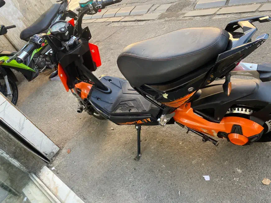 هیلتون ۱۵۰|موتورسیکلت|تهران, مولوی|دیوار