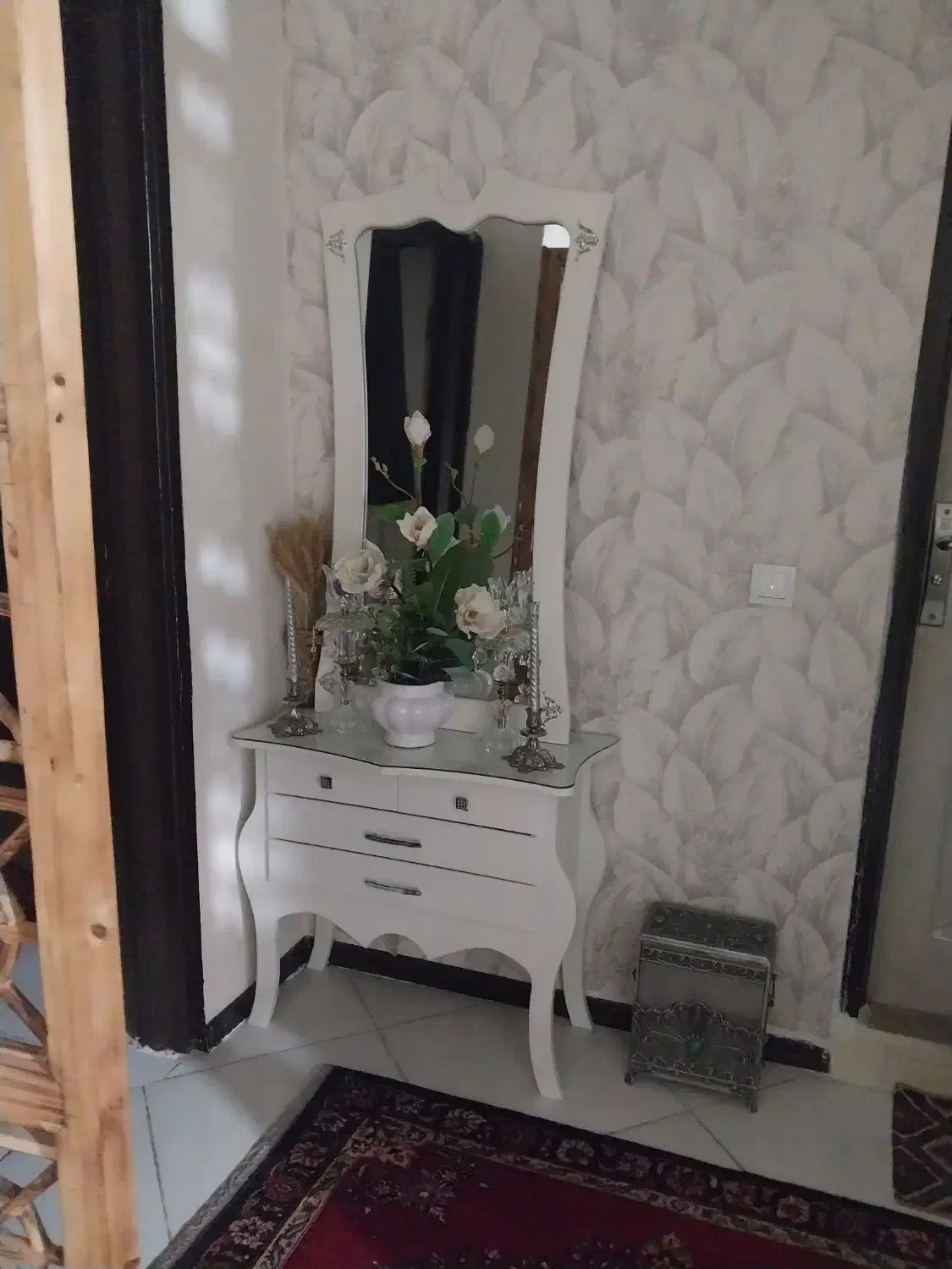 فروش اینه کنسول و ساعت قدی فوری به علت مهاجرت|بوفه، ویترین، کنسول|مشکین‌دشت, |دیوار