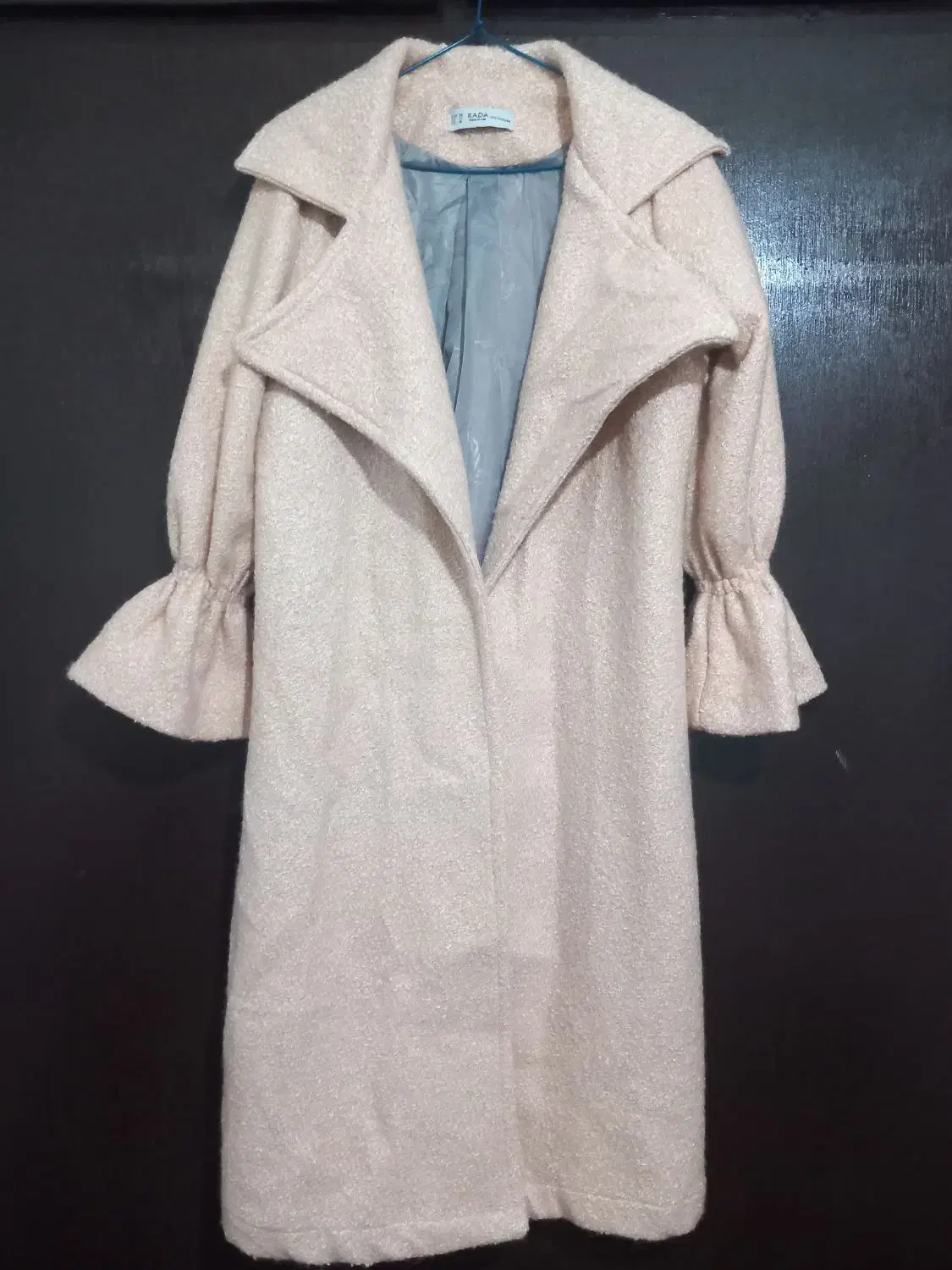 پالتو زیبا و نو|لباس|رشت, کوی فکوری|دیوار