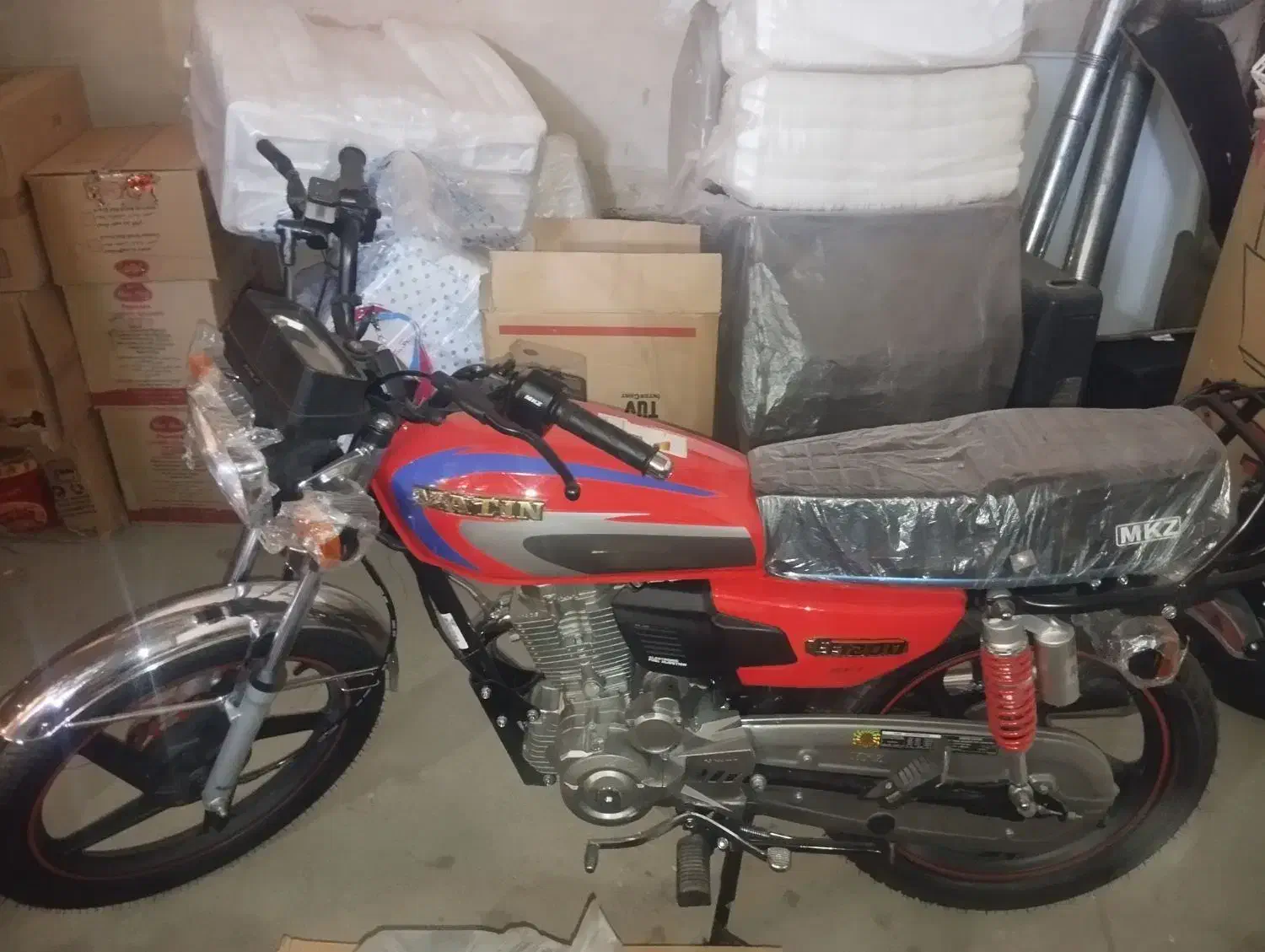 موتور 200 متین خشک خشک|موتورسیکلت|بروجرد, |دیوار