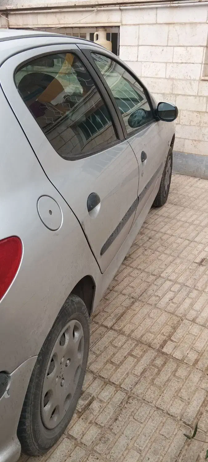 پژو۲۰۶تیپ۲مدل۸۸نقره ای|خودرو سواری و وانت|محلات, |دیوار