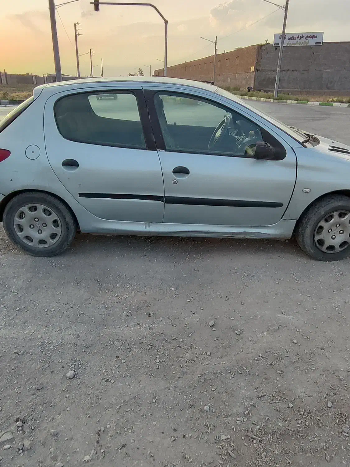 پژو ۲۰۶ تیپ دو|خودرو سواری و وانت|مشهد, امیر|دیوار