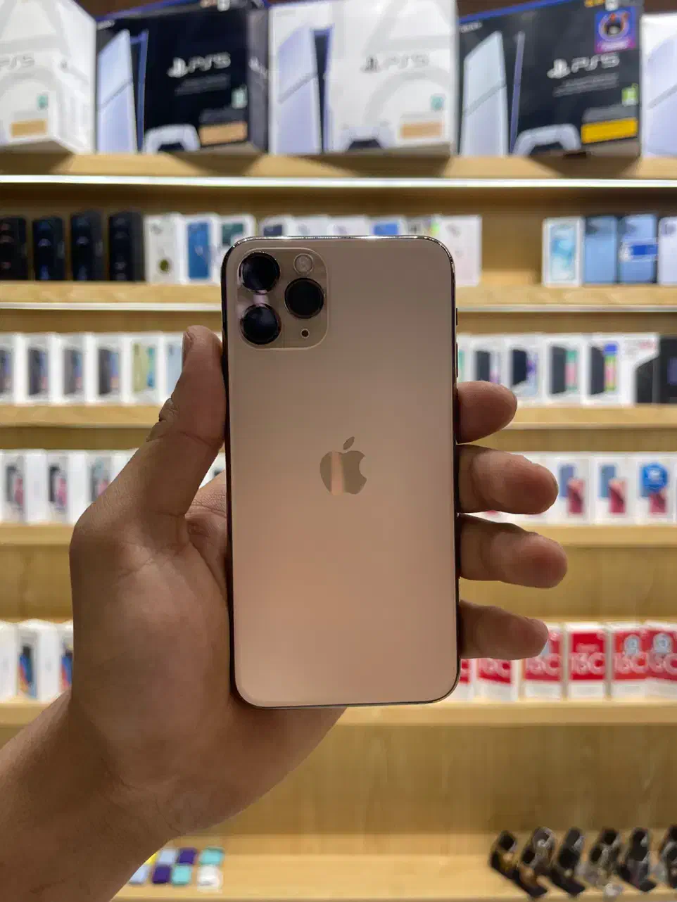 گوشی ایفون 11 پرو حافظه 256 گیگ اقساط|موبایل|ورامین, ورامین|دیوار