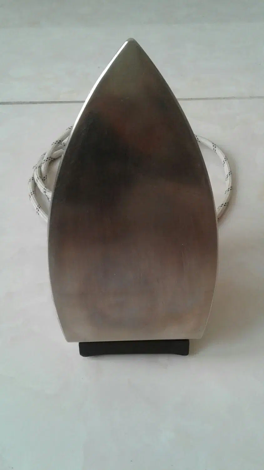 اتو سنگین مارک یونیور فرانسوی اصل مخصوص خیاط هاا|اتو و لوازم اتو|اصفهان, چشمه باقرخان|دیوار