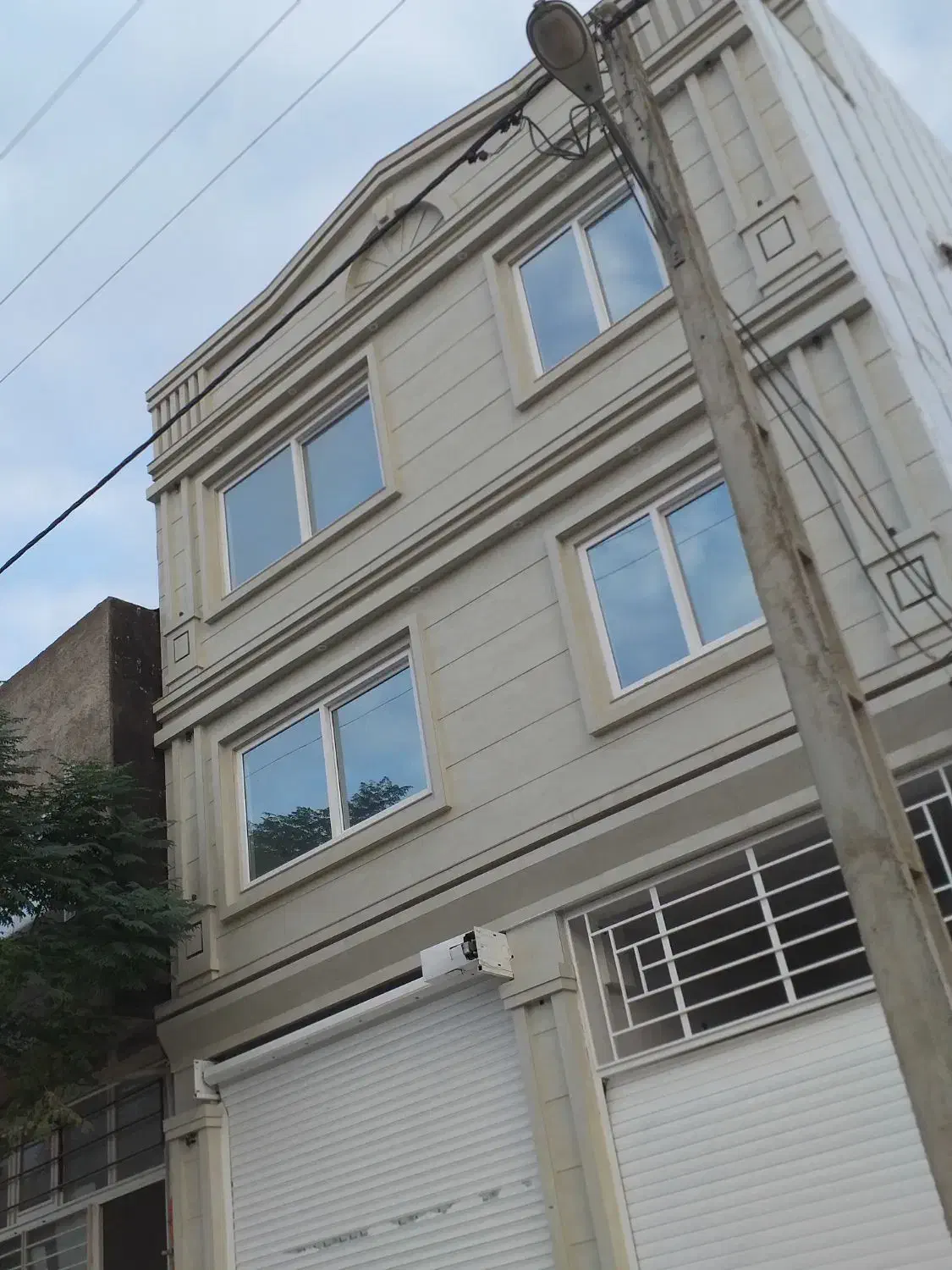 کاشی و سرامیک کار|خدمات پیشه و مهارت|کلاله, |دیوار