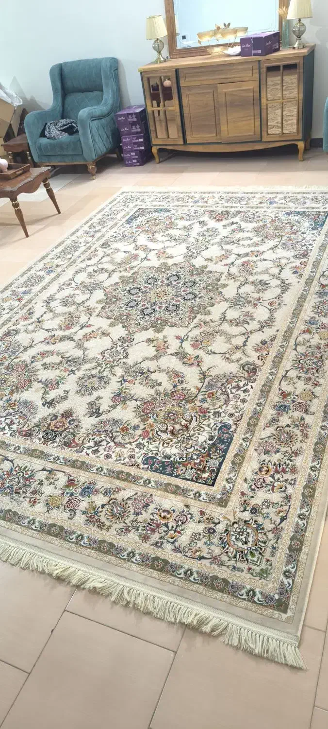 فرش ۹ متری|فرش|فردیس, نگارستان|دیوار