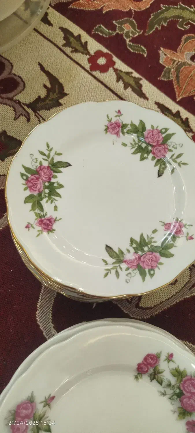 چینی گل سرخی|ظروف سرو و پذیرایی|یزد, |دیوار