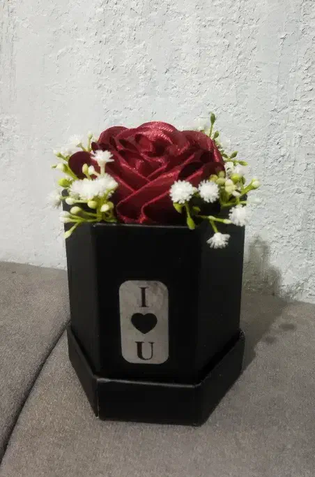 گل ربانی تک شاخه فقط و فقط 150هدیه روز دانش آموز|گل مصنوعی|شیراز, دارالرحمه|دیوار