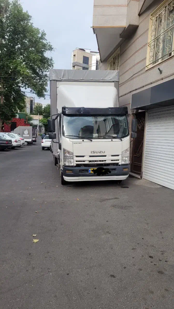 ایسوزو ۸ تن|خودرو سنگین|کرج, شهرک فهمیده|دیوار