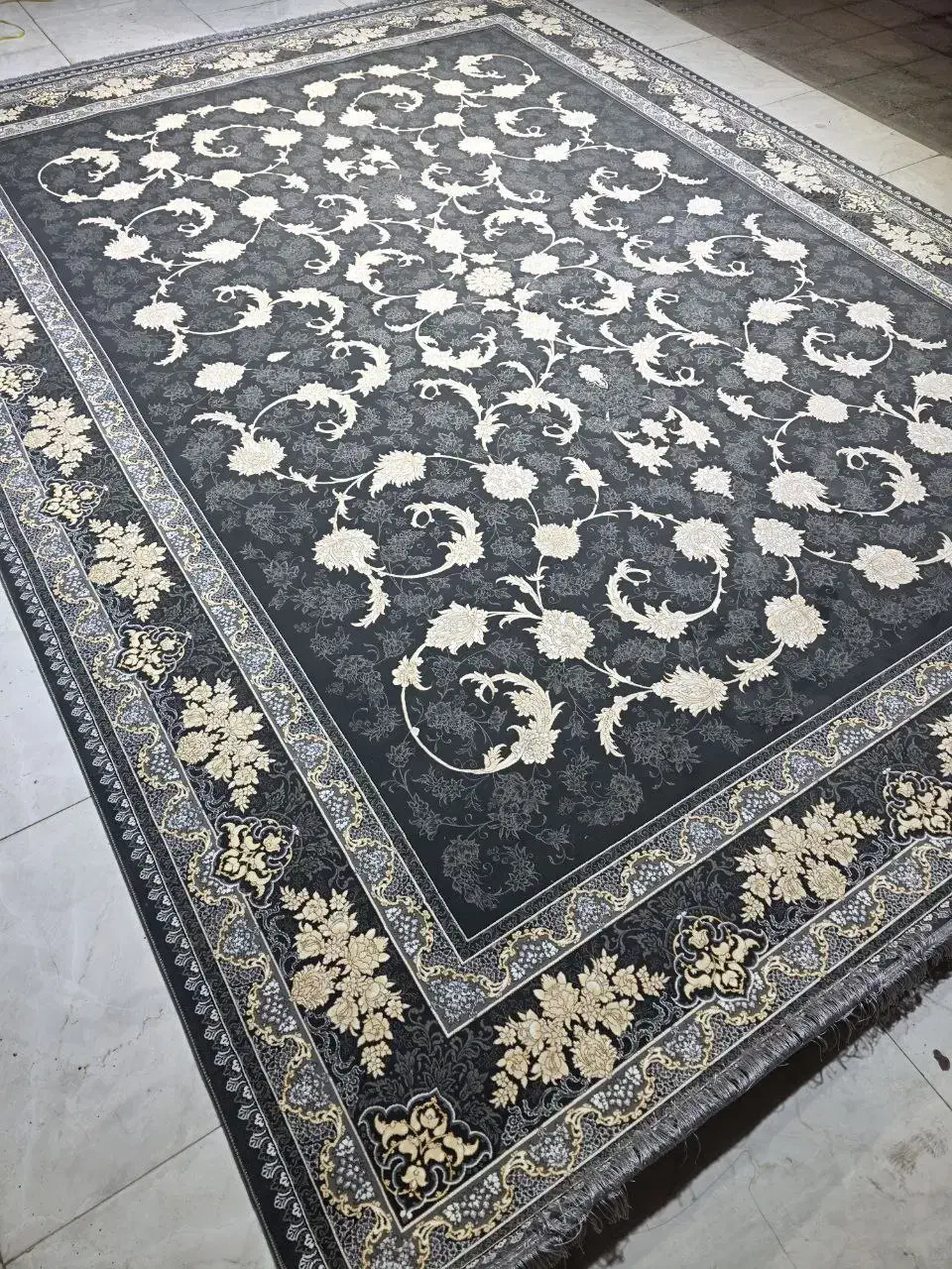 فرش ۱۲متری ۱۲۰۰شانه|فرش|کرمانشاه, |دیوار