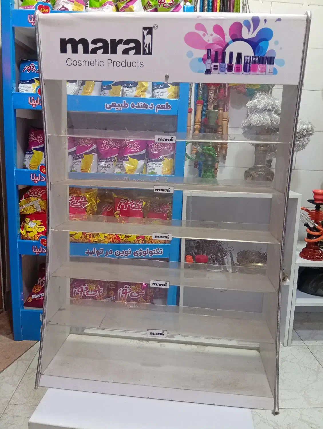 استند مخصوص لوازم ارایشی و عطر و...|آرایشی، بهداشتی، درمانی|کاشان, گبرها|دیوار