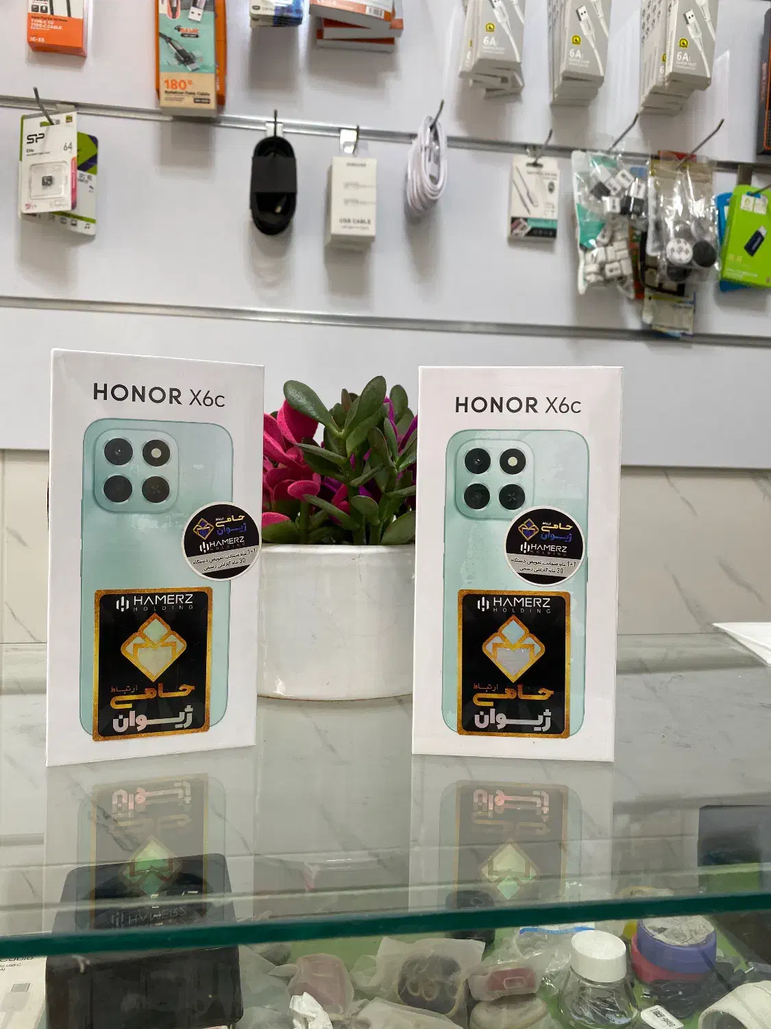 گوشی موبایل x6c|موبایل|نجف‌آباد, منتظری جنوبی|دیوار