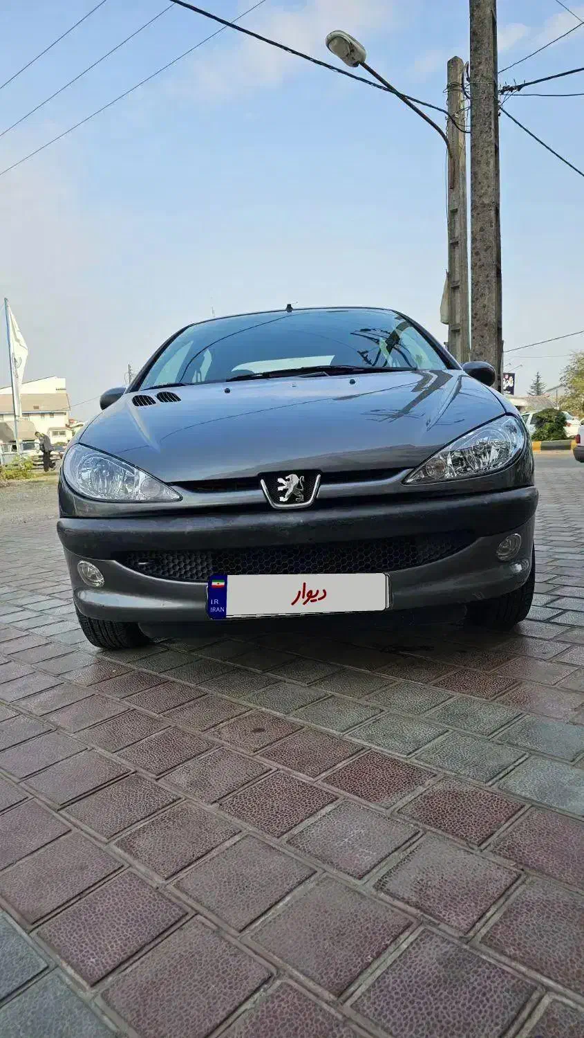پژو ۲۰۶  مدل ۸۵خوشکل و سالم  فقط یک گلگیر رنگ|خودرو سواری و وانت|سیاهکل, |دیوار