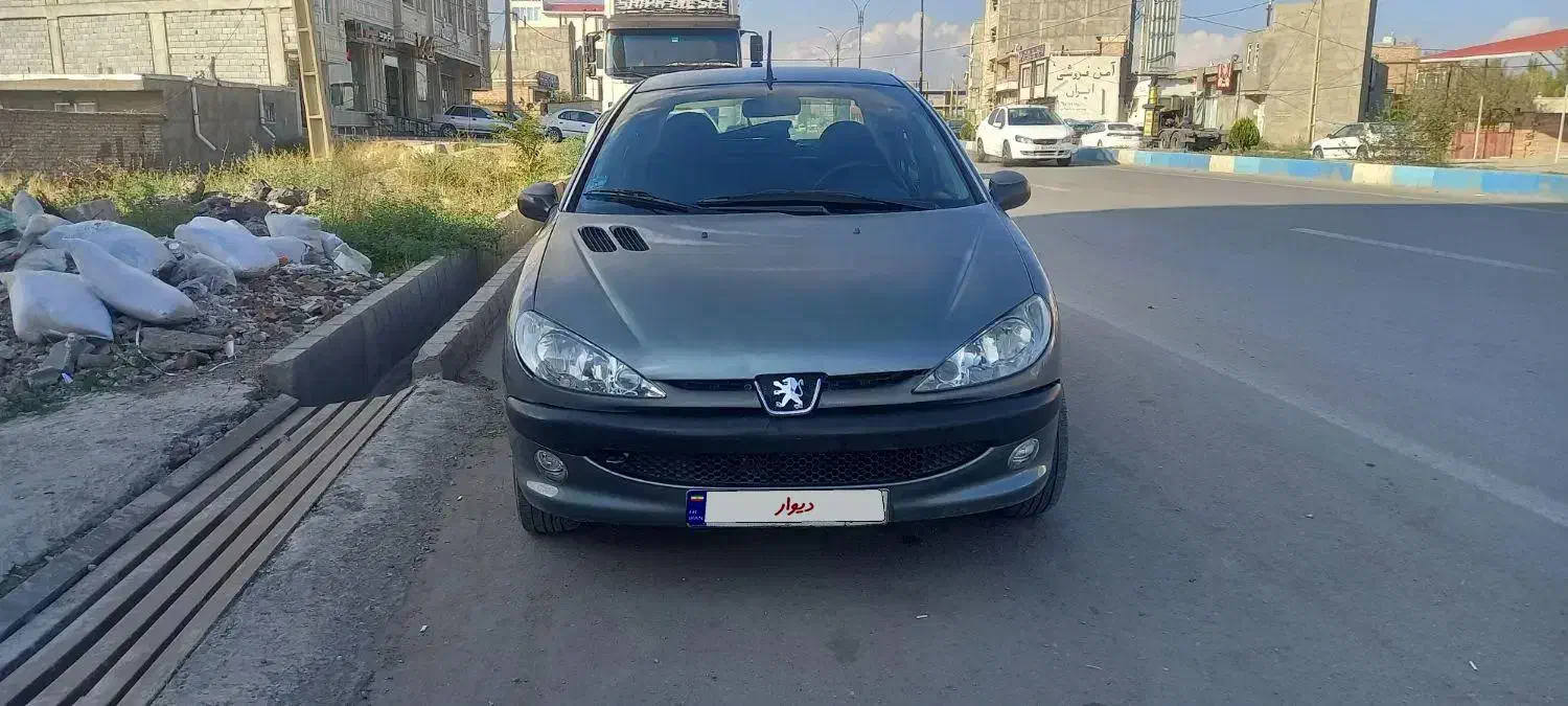 پژو ۲۰۶ آریان تیوفایو|خودرو سواری و وانت|ماکو, |دیوار