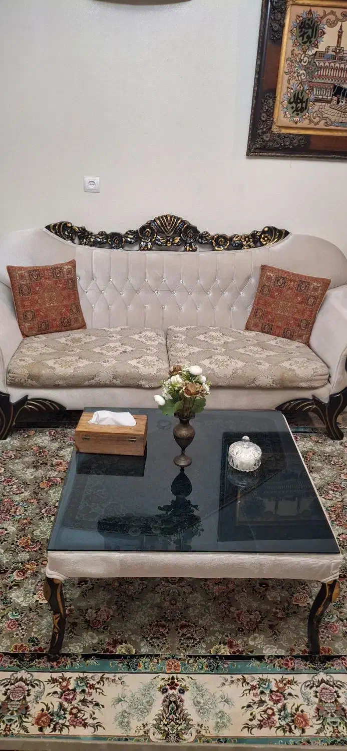 خانه و آشپزخانه .مبلمان|مبلمان خانگی و میز عسلی|کیش, |دیوار