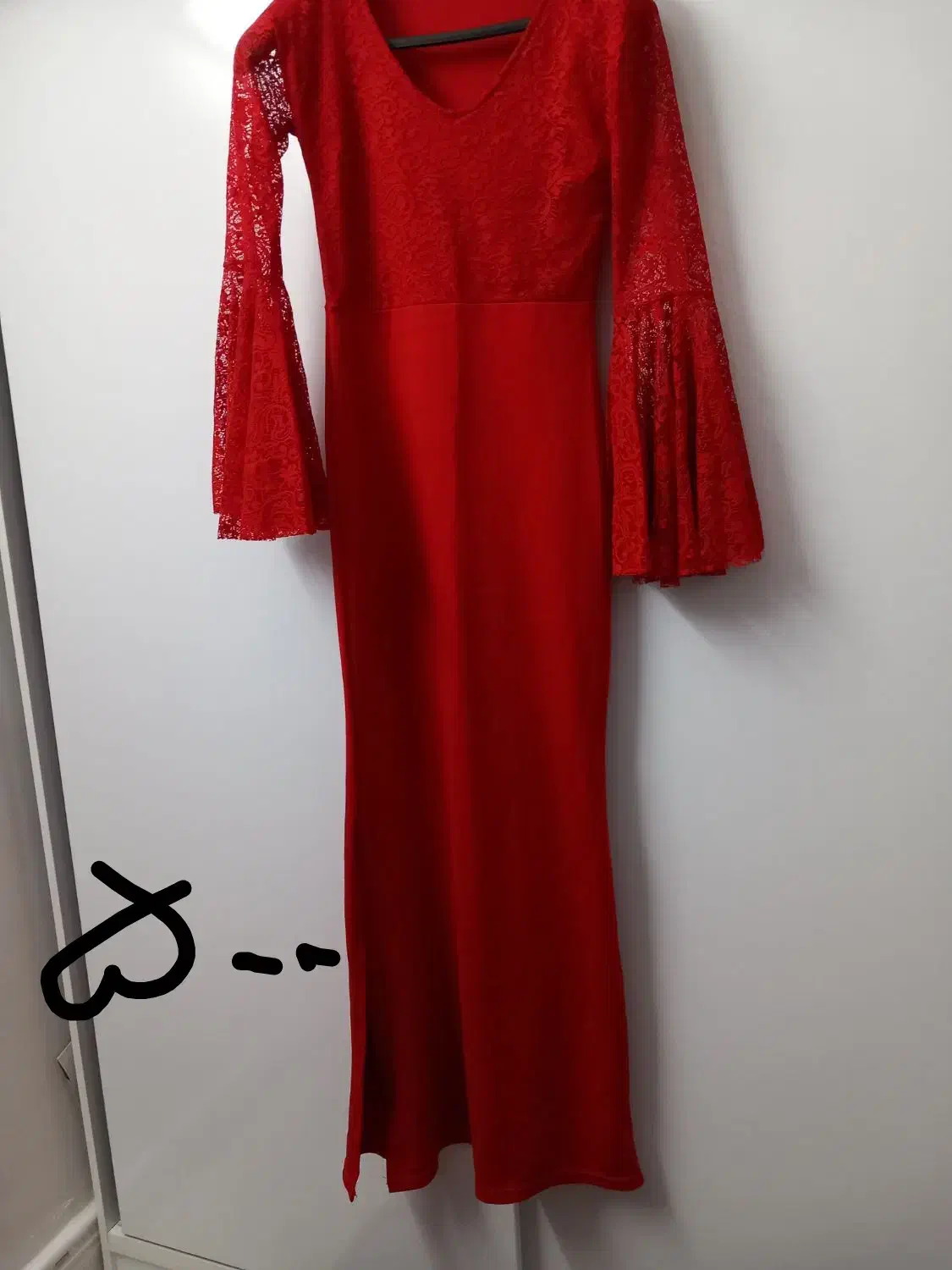 لباس مجلسی|لباس|کرج, باغستان|دیوار