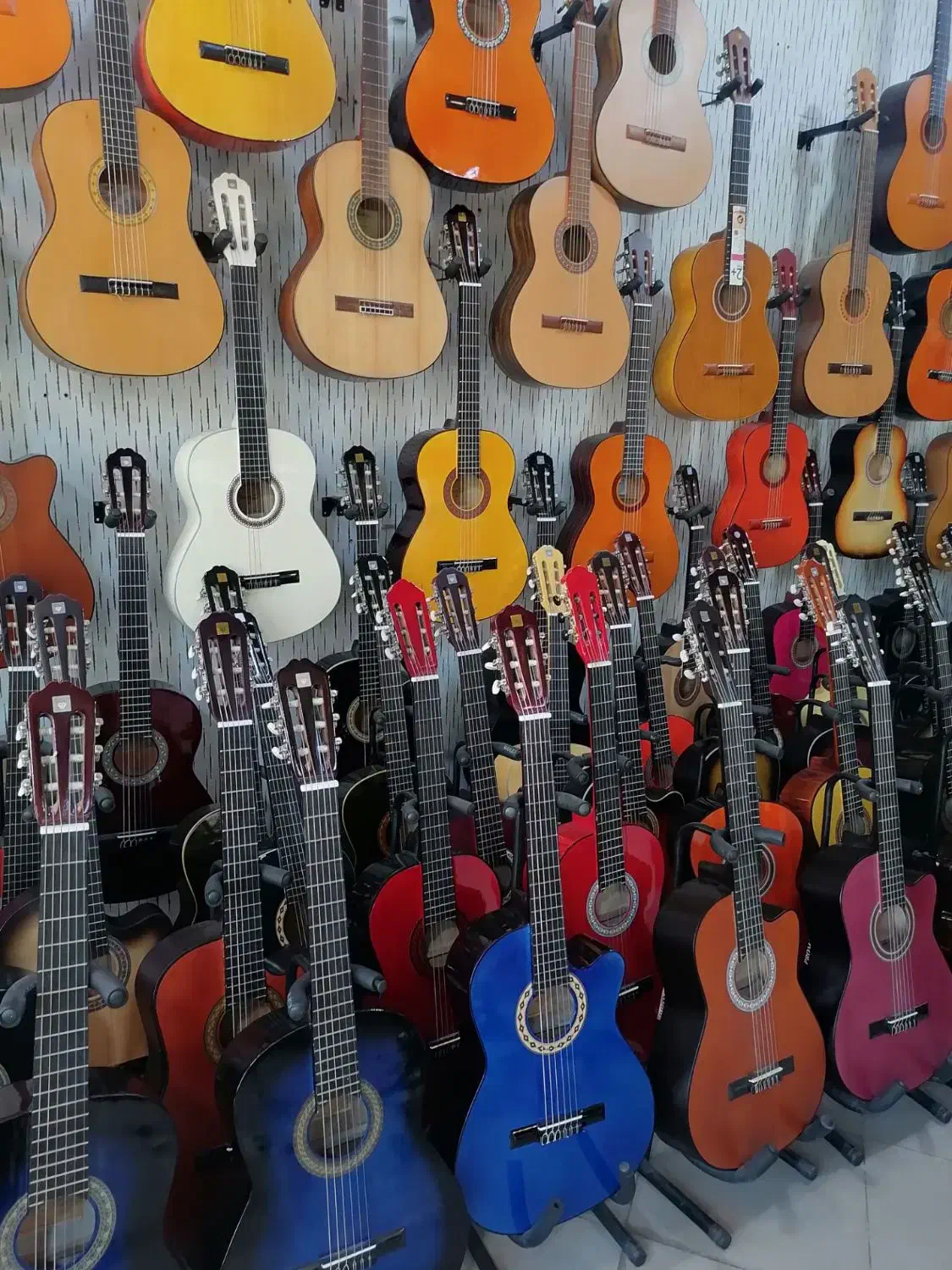 گیتار آوای ناب،،|گیتار، بیس، امپلیفایر|مشهد, ولیعصر (شهرک غرب)|دیوار