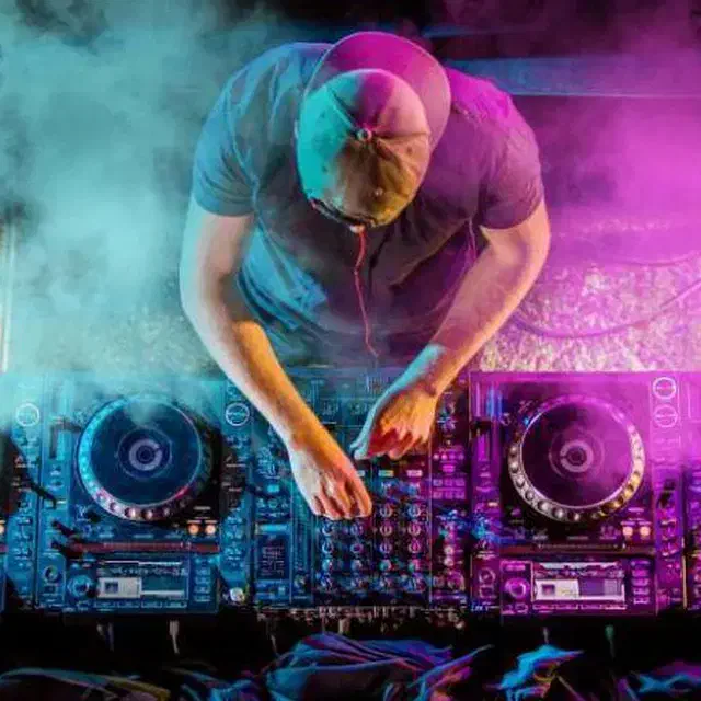 دی جی dj فقط 2میلیون تومان  دی جی خانوم آقا|خدمات پذیرایی، مراسم|تهران, فلسطین (میدان انقلاب)|دیوار