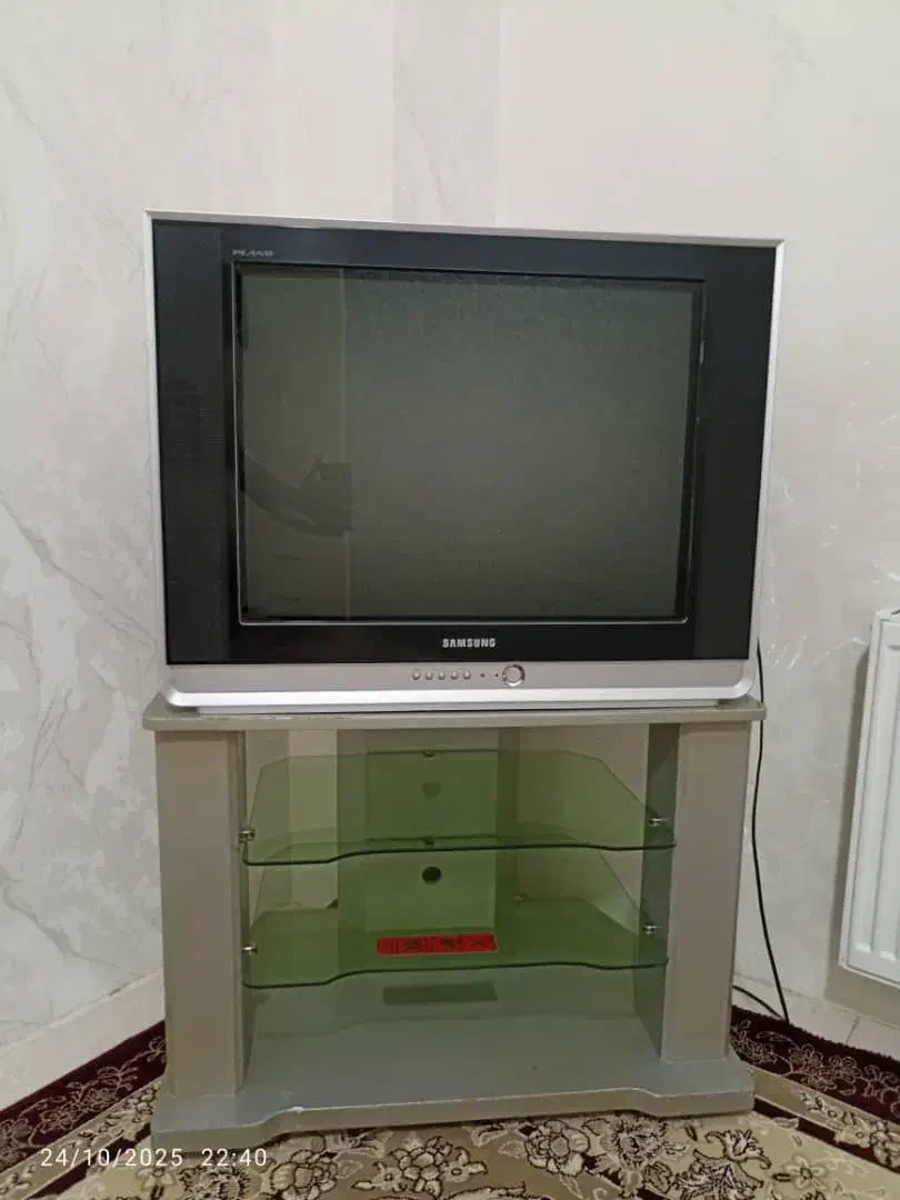 تلویزیون 29 اینچ سامسونگ|تلویزیون و پروژکتور|خرم‌آباد, |دیوار