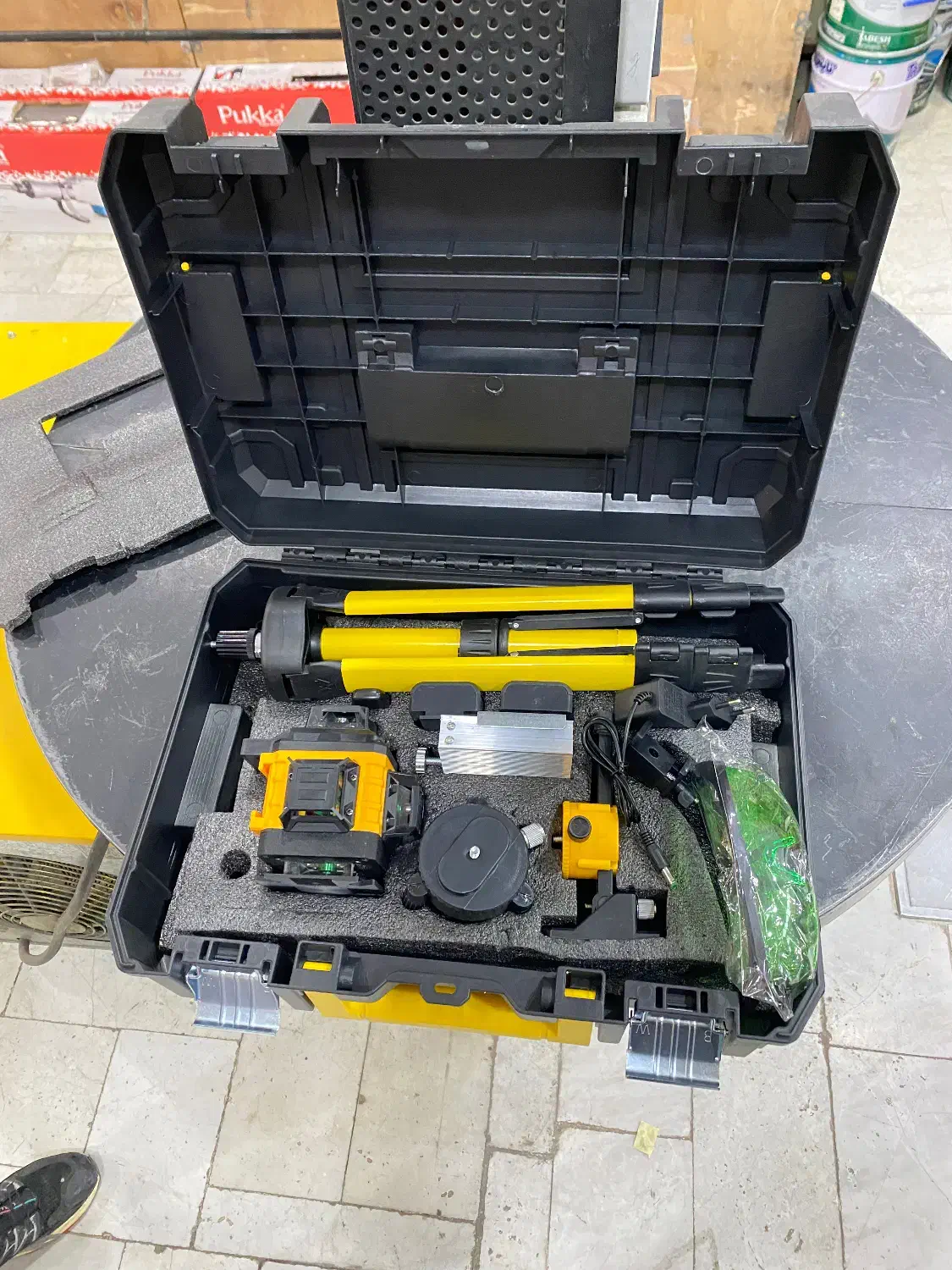 تراز لیزری چهار خط دیوار|ابزارآلات|بجنورد, |دیوار