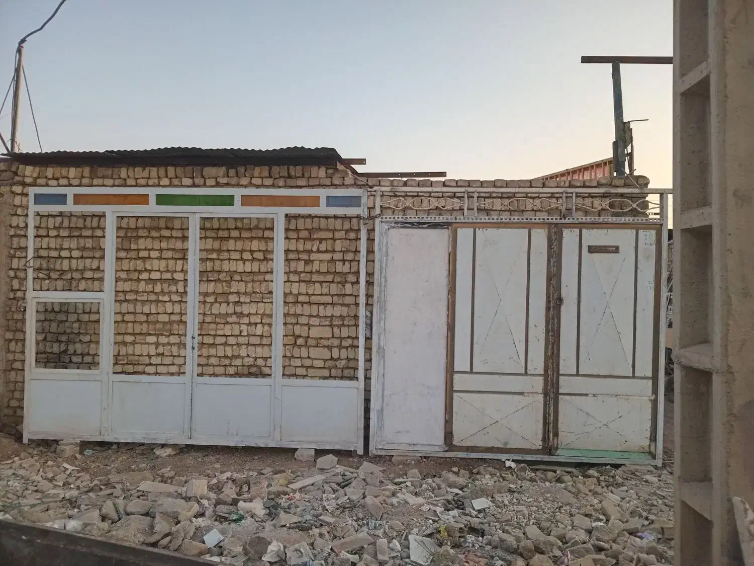 خریددرب وپنجره دست دو|خدمات پیشه و مهارت|آران و بیدگل, |دیوار