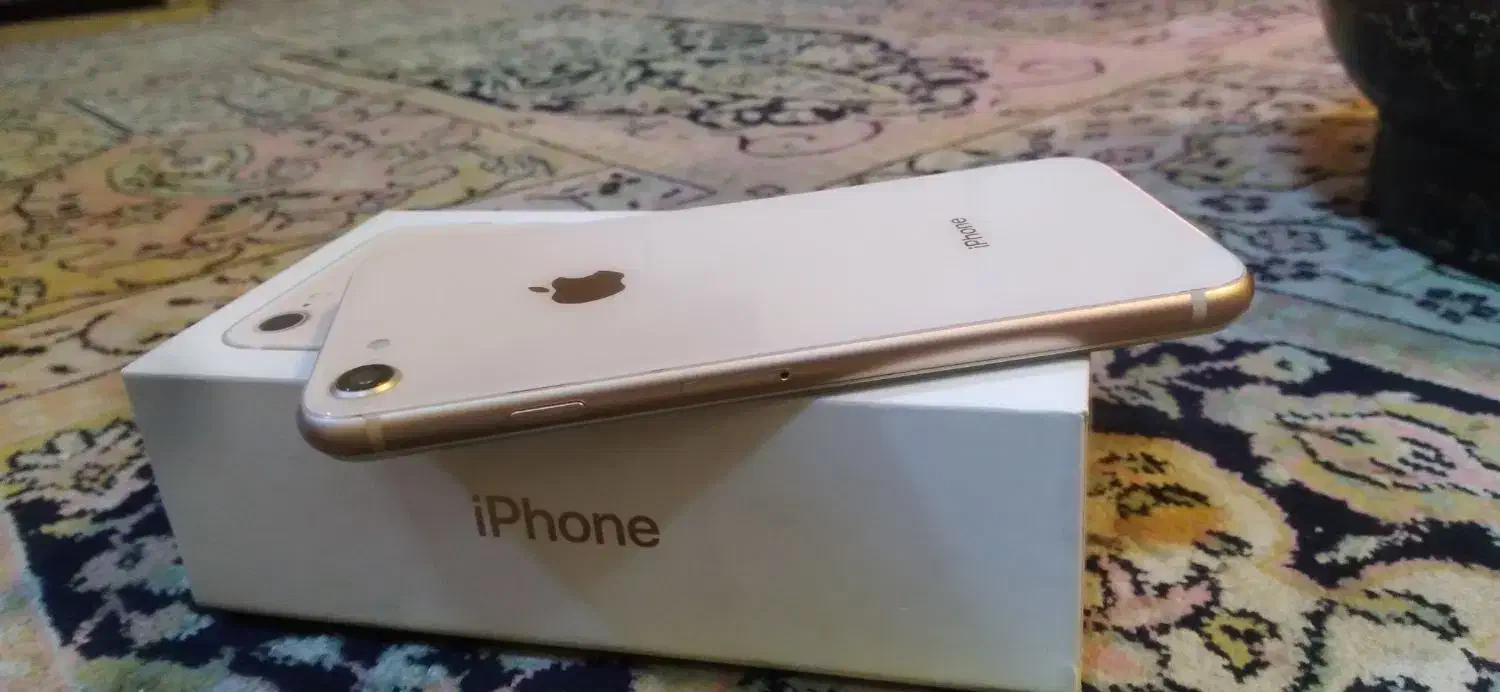 ایفون 8|موبایل|تهران, چیتگر شمالی|دیوار