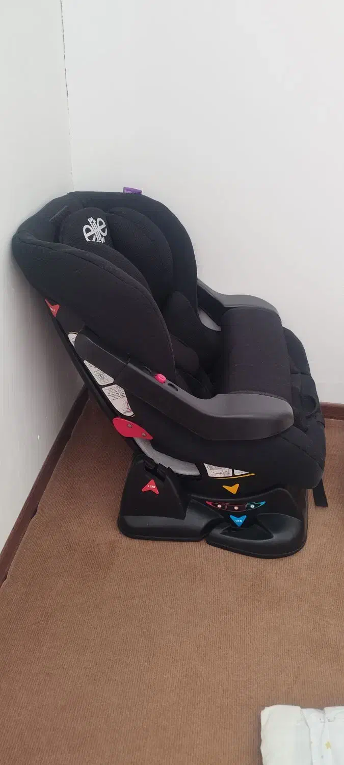 صندلی ماشین|تخت و صندلی بچه|قره پشتلو, |دیوار